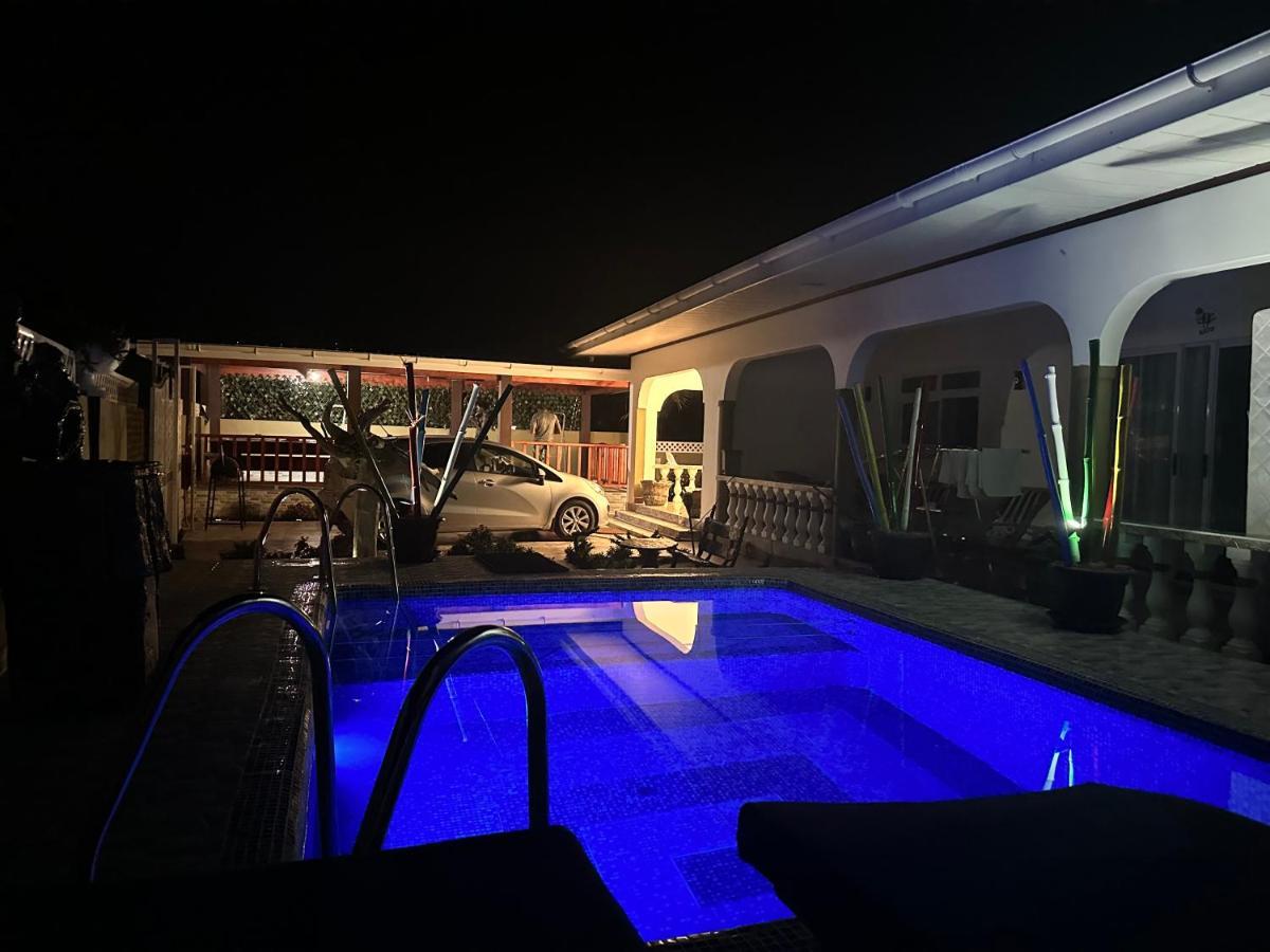 Happy Stay Villa Гранд Анс Екстериор снимка