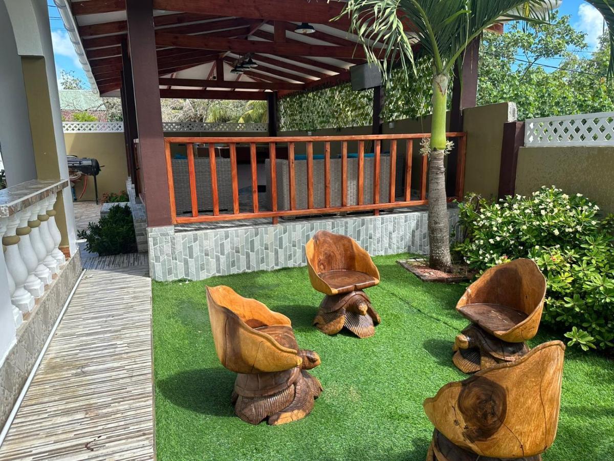Happy Stay Villa Гранд Анс Екстериор снимка
