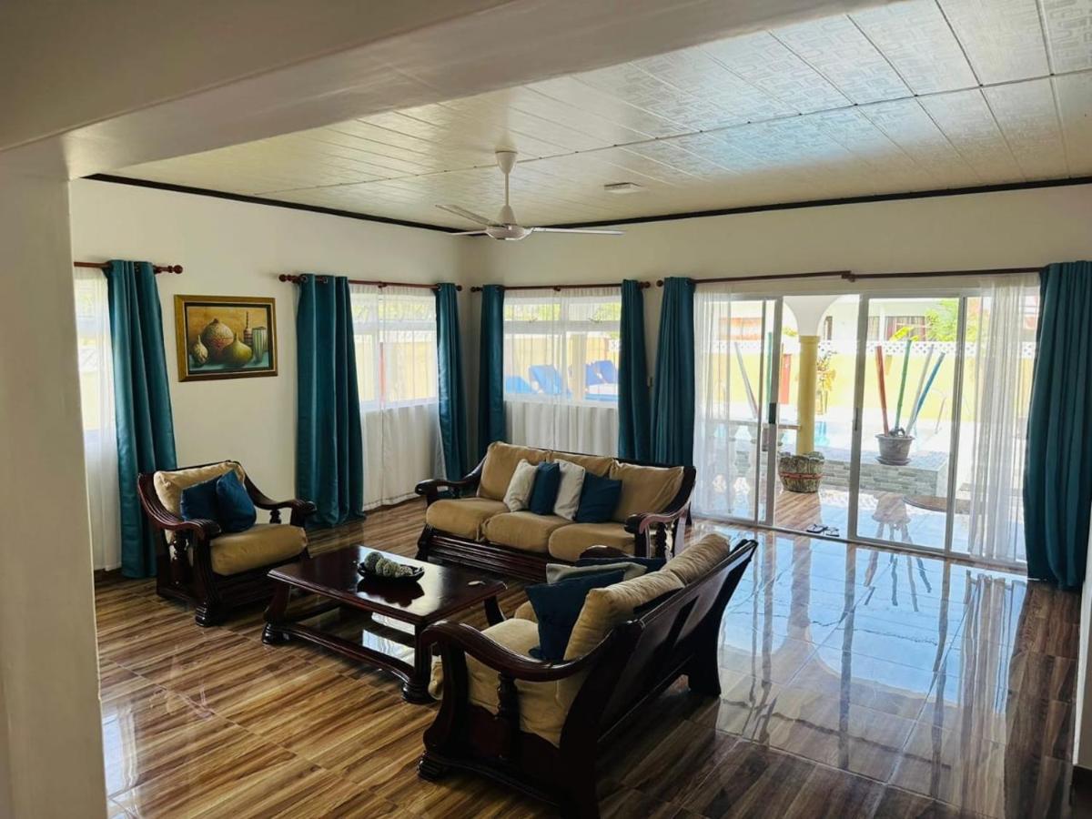 Happy Stay Villa Гранд Анс Екстериор снимка